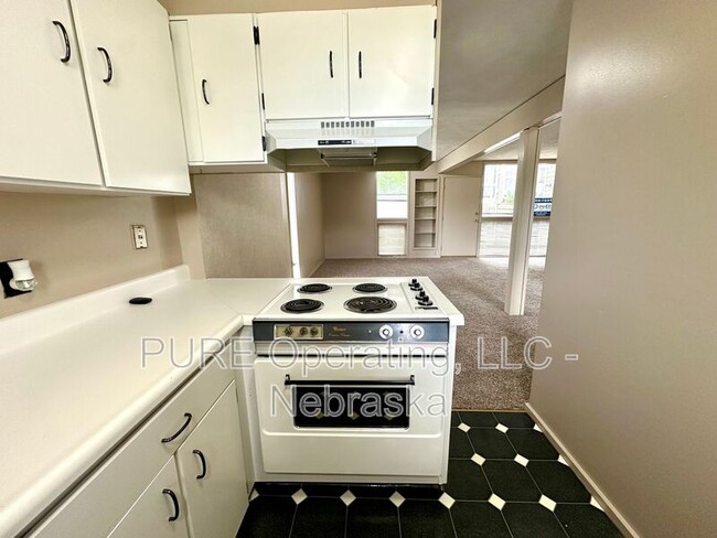 Photo - 1631 N 109th Plaza