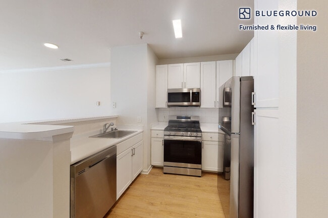 Photo - 10306 Strathmore Hall St Unidad FL1-ID2770A