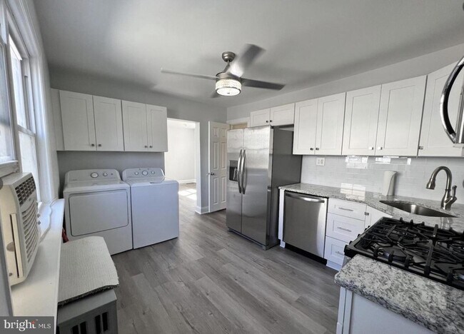 Photo - 10 5th Ave Unit 128