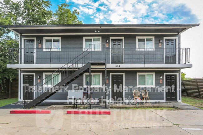 Building Photo - 614 Adams Ave Unit #4 Rental
