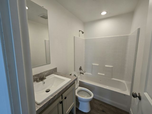 Photo - 3401 N Walnut Rd