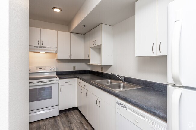 2BR, 1BA - Hepburn/1,144 SF