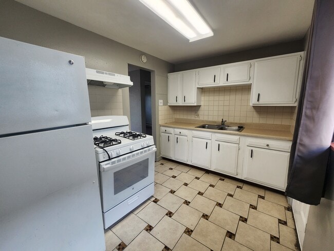 Photo - 1056 Dayton St Unit 1056