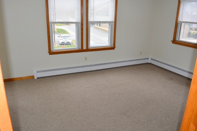 Photo - 3343 Post Rd Unit 2