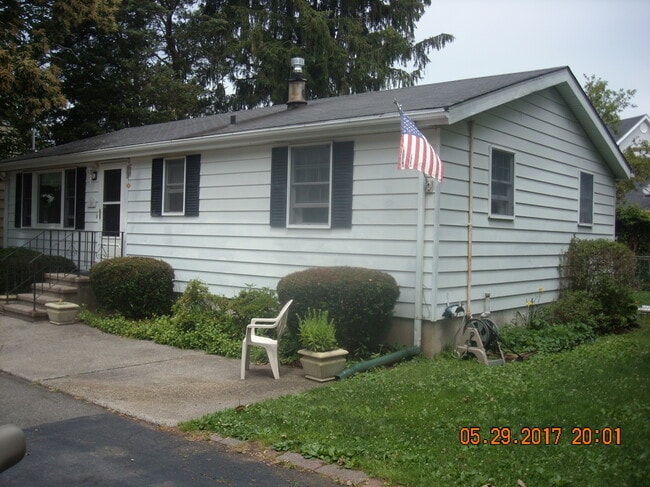 Photo - 20 Parker Pl