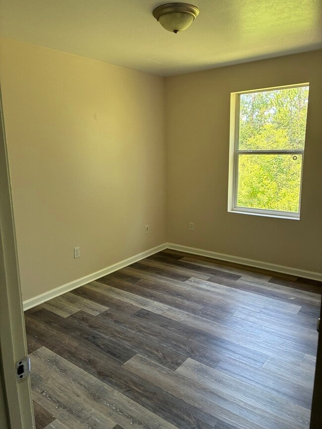 Photo - Beautiful 4/2 duplex