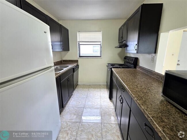 Building Photo - 1850 N Congress Ave Unit 308 Rental