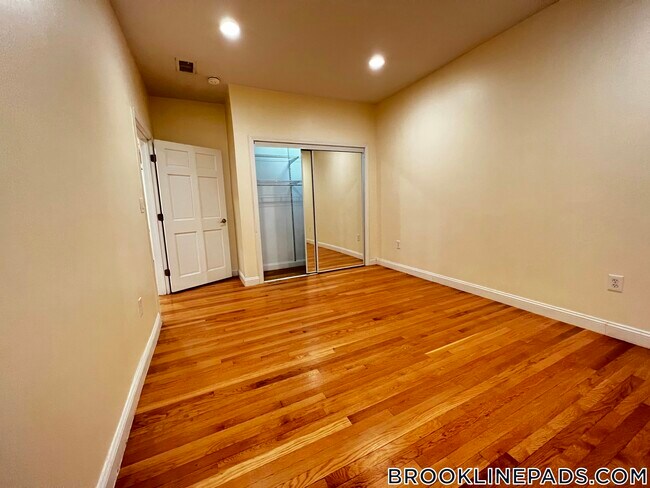 1801 Beacon St Unidad 4