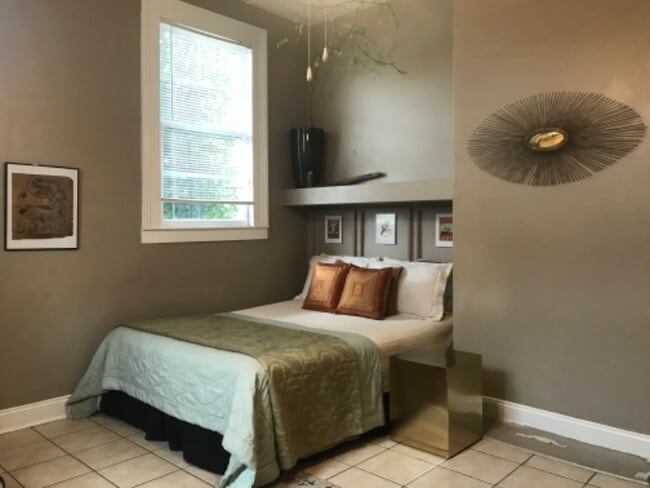 Photo - 2735 Iberville St Rental