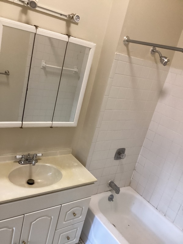 Photo - 120 Hamilton St