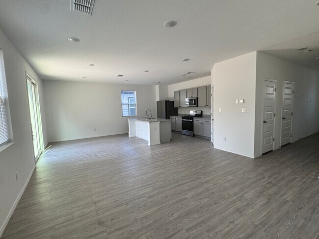Photo - 4422 Chandler Rd