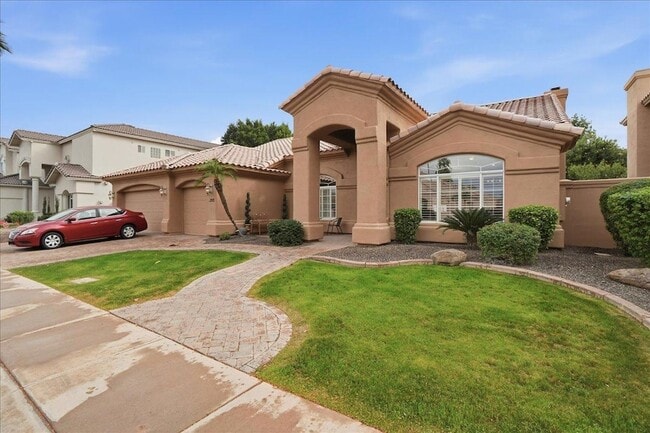 Photo - 1909 E Coral Tree Dr