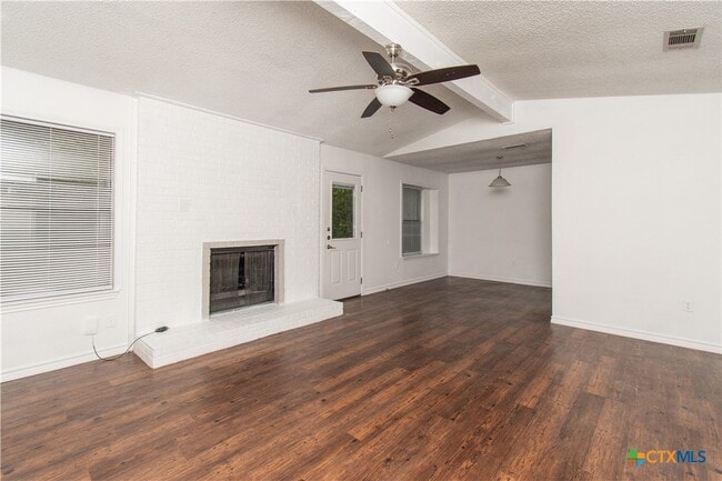 Photo - 2407 Lago Trail