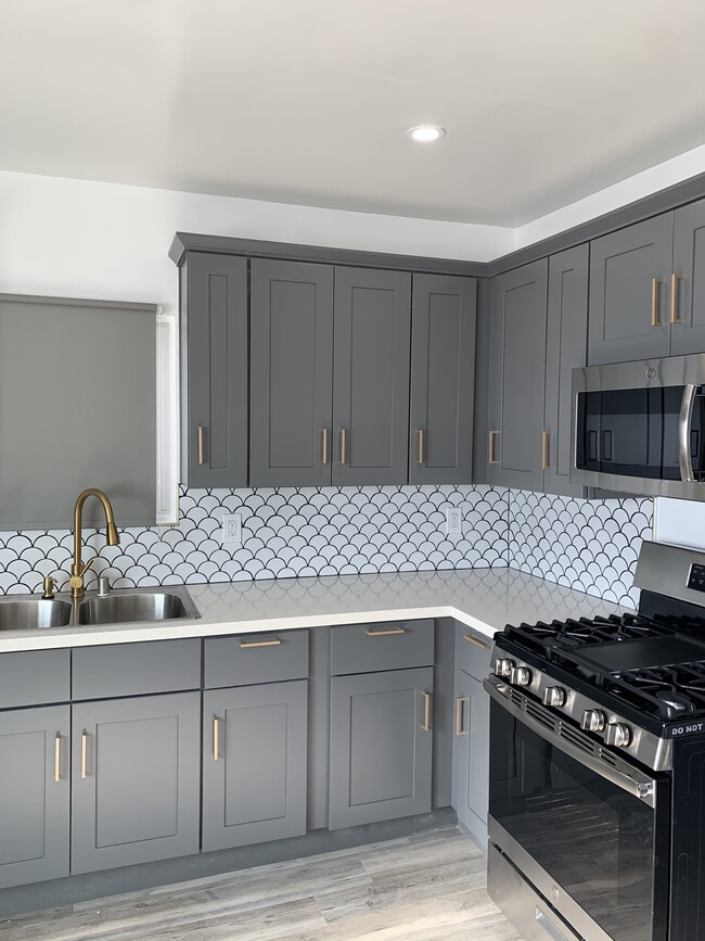 Photo - 440 W Imperial Ave Unit 1