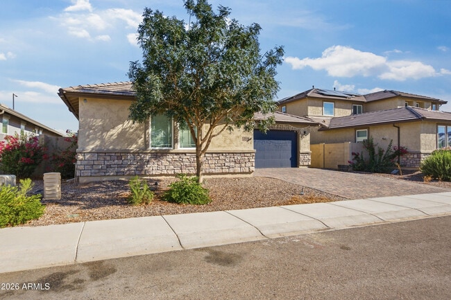 25339 N 134th Dr