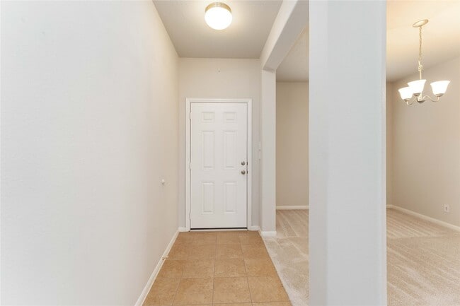 Photo - 2206 Grand Isle Ln