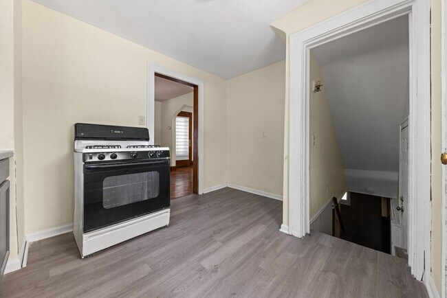 Photo - Classic Goodyear Heights Colonial — Hardwo...