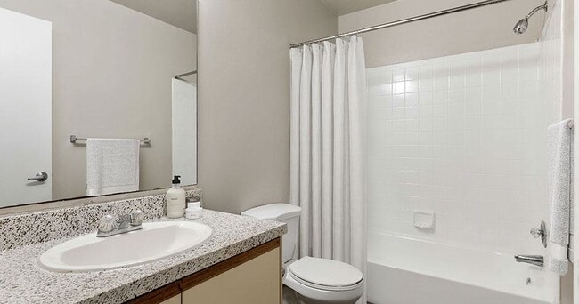 Gulfshore Apartment Homes