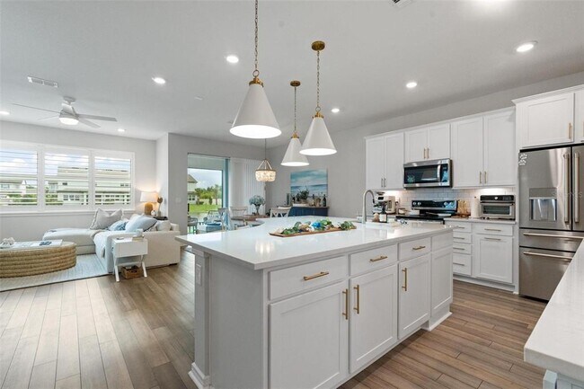Photo - 351 Surfside Ave NE