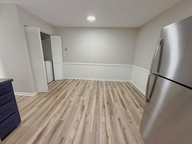 Photo - City Townhome – 2 Bed, 1.5 Bath + 2 Parking Spots!