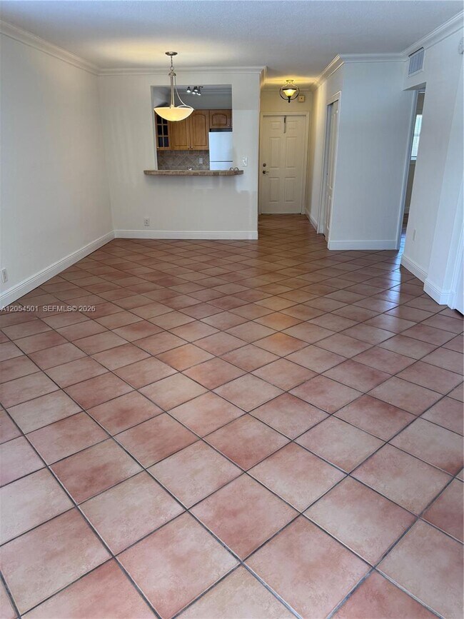 6705 N Kendall Dr Unidad 301