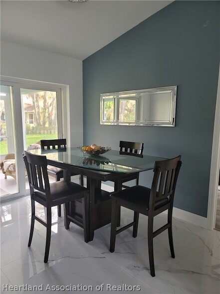 Photo - 3063 Morning Glory Dr