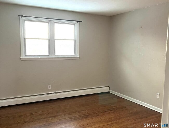 Photo - 63 Maynard St