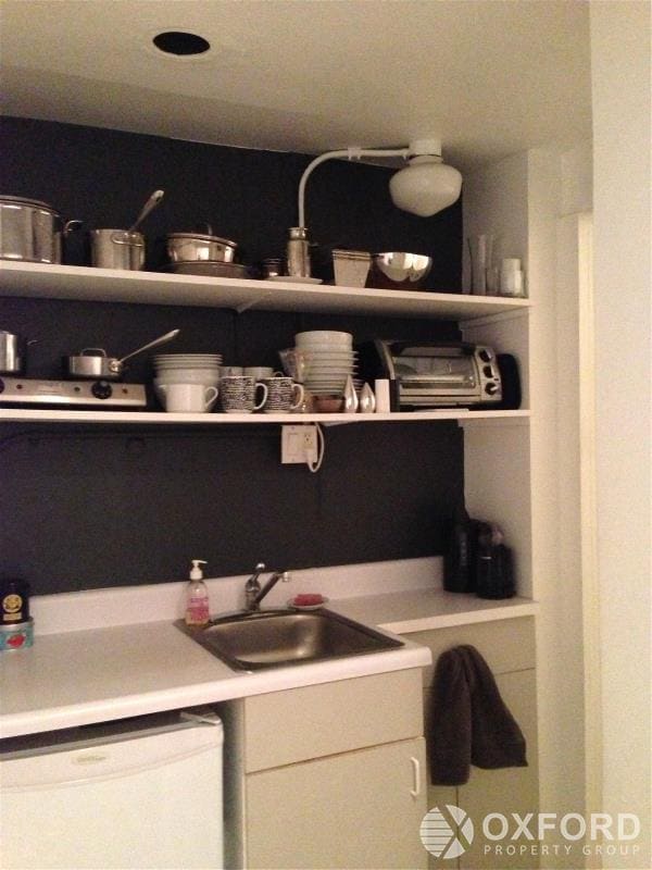 Photo - 238 East 60th Street