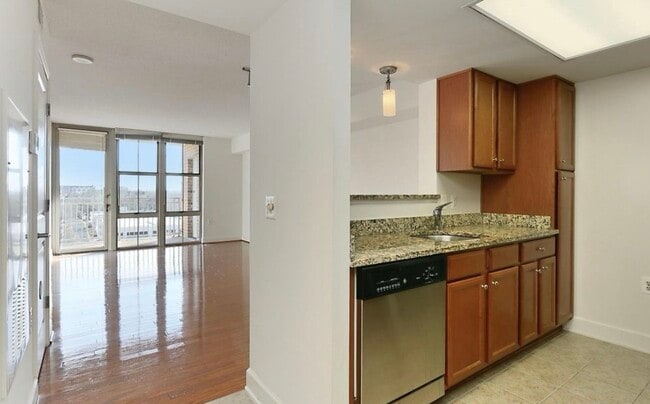 Photo - 11800 Sunset Hills Rd