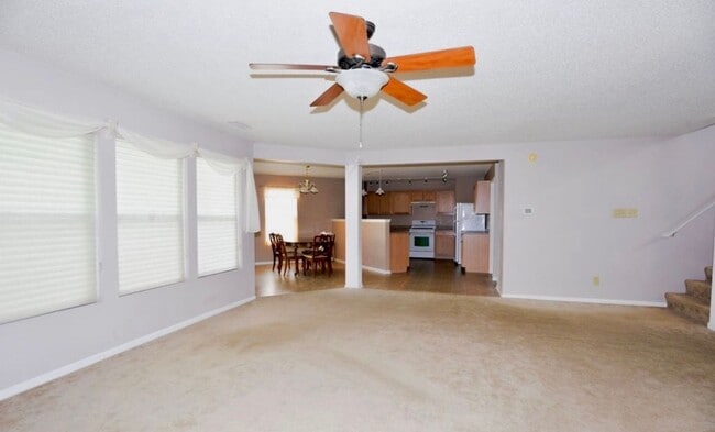 Photo - SPACIOUS 2 STORY HOUSE