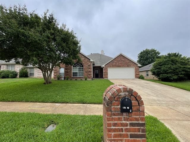 Building Photo - 204 Carlsbad Dr