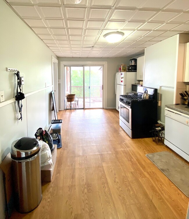 Photo - 129 Eutaw St Unit 3