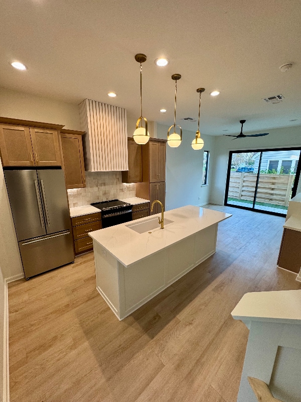 Photo - 3010 N Main St Unit 1