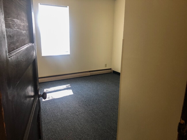 Photo - 400 S Allen St