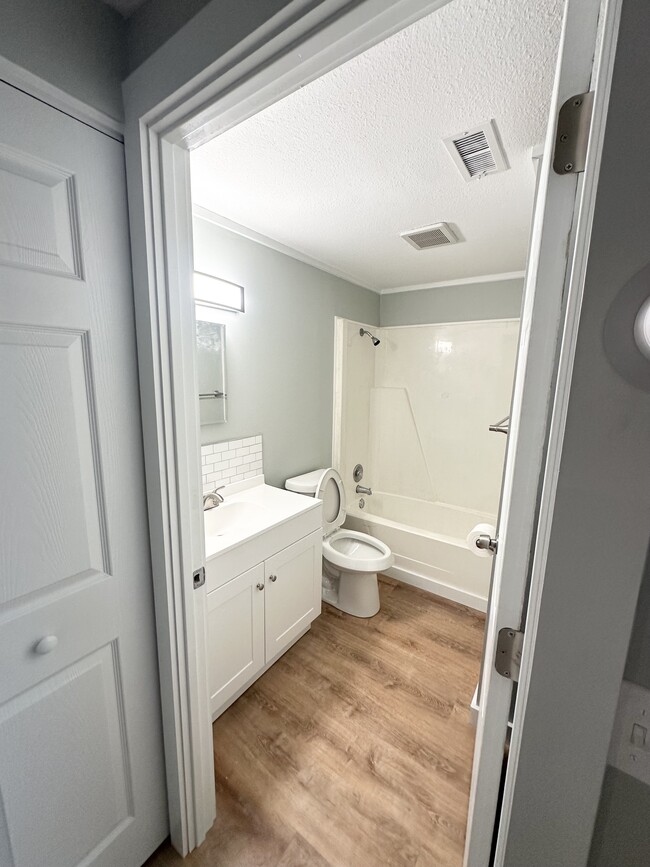 1 Bedroom - Remodeled