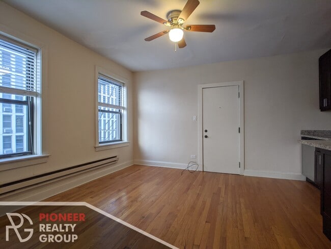 Photo - 618 W Patterson Unit 709