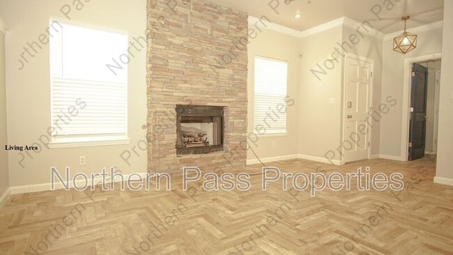 Photo - 2008 Rogelio Ave