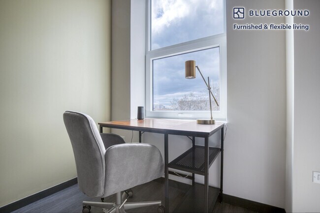 Photo - 150 N Ashland Ave Unidad FL4-ID1051