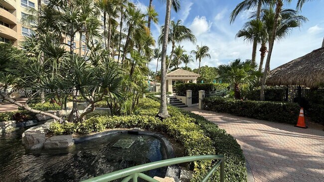 Photo - 19501 W Country Club Dr Unit 1212