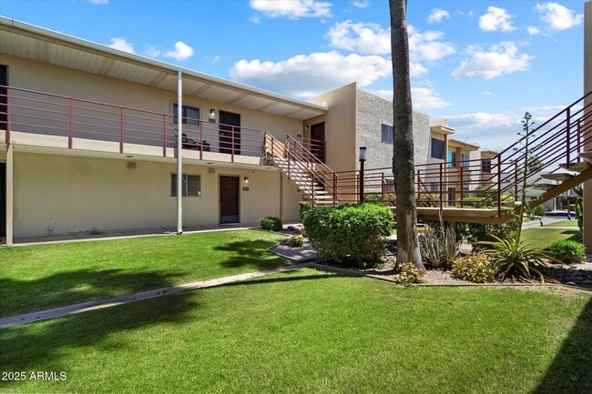 Building Photo - 4630 N 68th St Unit 209 Rental
