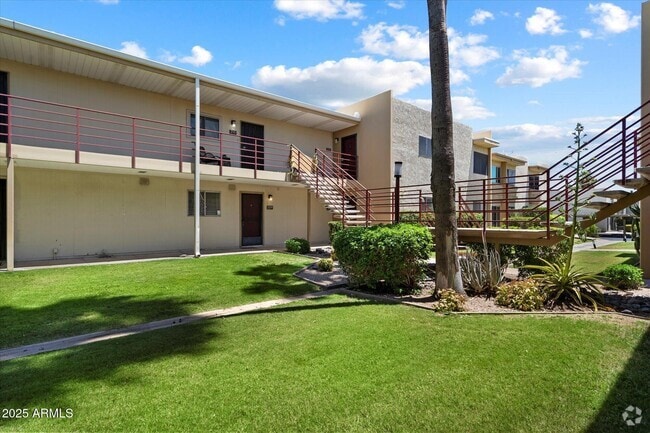 Building Photo - 4630 N 68th St Unit 209 Rental