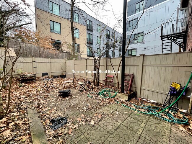 Photo - 8 Sewall St Unit 1