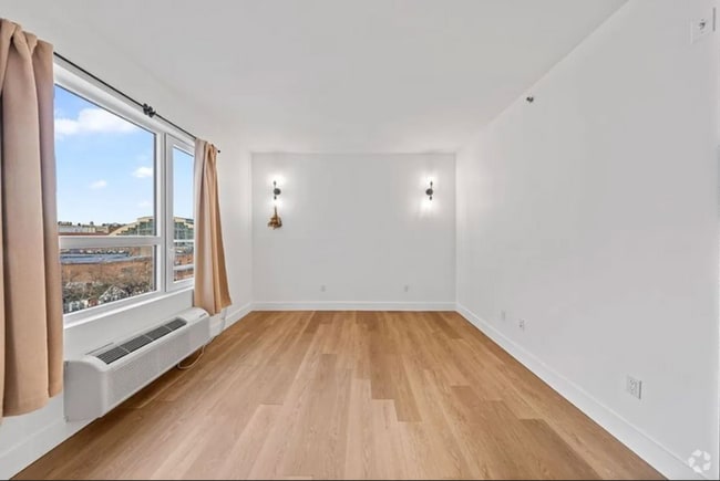Building Photo - 1042 President St Unit 6E Rental