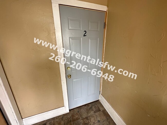 Photo - 1115 High St Unit 2