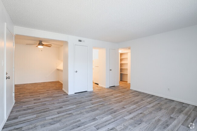 Brentwood Apartments