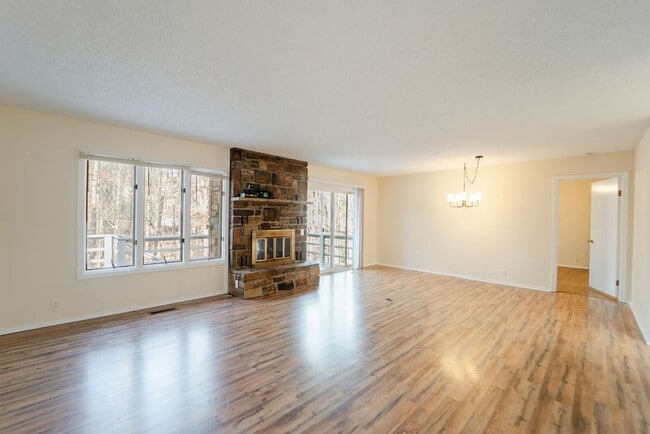 Photo - 2 bed, 2 bath new paint and refrigerator