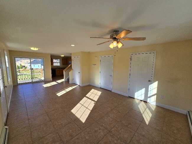 Photo - 437 Lapan Rd Unit 101