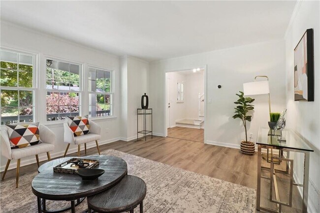 Photo - 571 Densley Dr