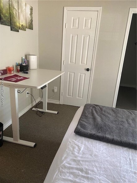 Photo - 300 Cooner St