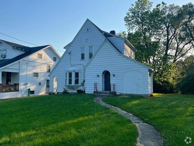 Building Photo - 1045 Philadelphia Dr Rental